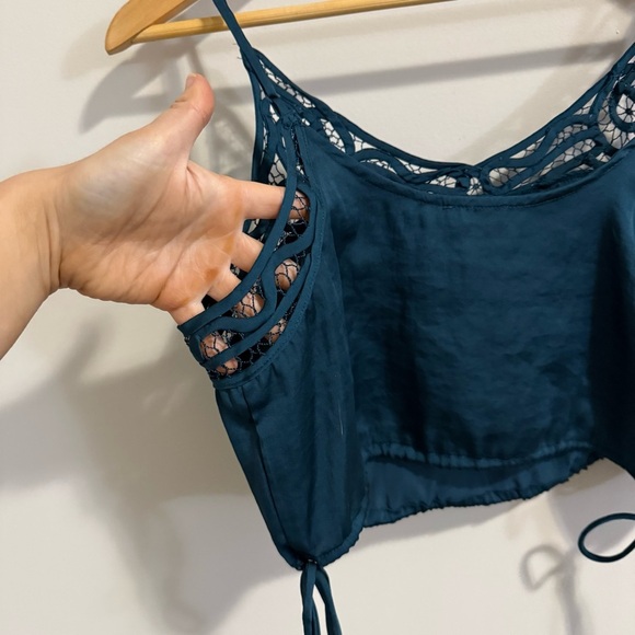 Free People Blouson Blue Satin Crochet Detail Lace Cropped Tank Top Intimately - Picture 14 of 16